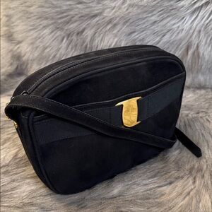 Vintage Authentic Salvatore Ferragamo Black Leather Crossbody Handbag